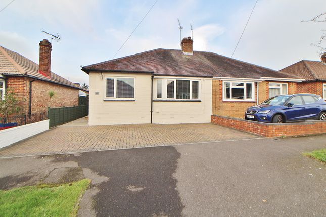 2-bed house on 69, Linda Grove, Waterlooville, £330,000