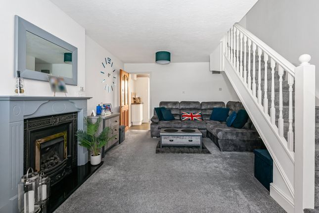 42, Wisteria Way, Hull photo 4