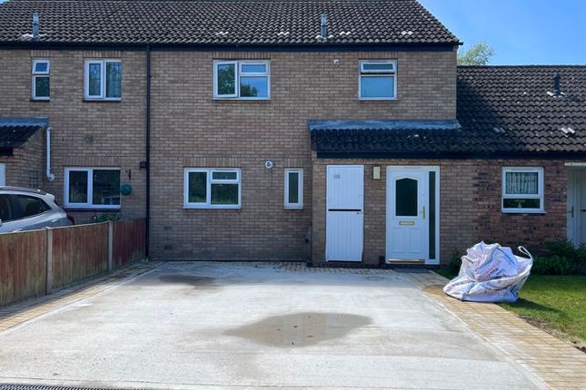 Thumbnail Terraced house to rent in Oakfield Road, Shawbirch, Telford