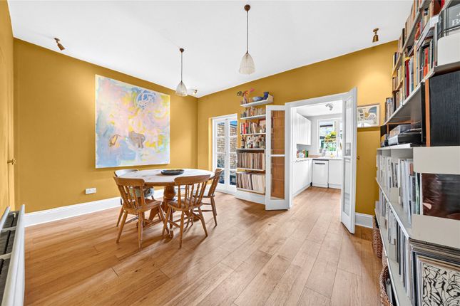 8, Springfield Road, London photo 3