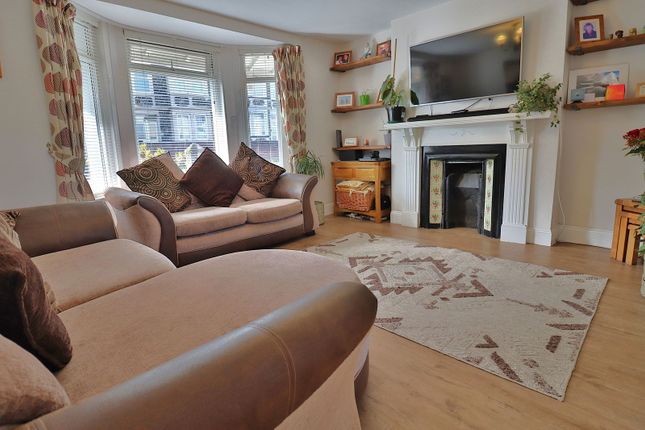 196, Callington Road, Saltash photo 4
