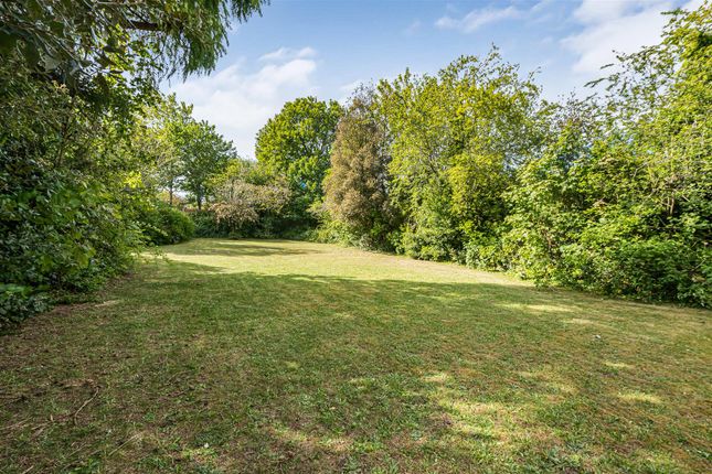 2, Banstead Road South, Sutton photo 4