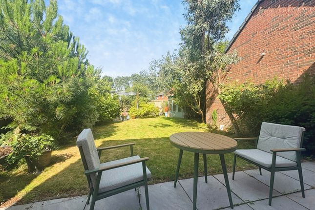 15, Meadow Nook Drive, Skelmersdale photo 3