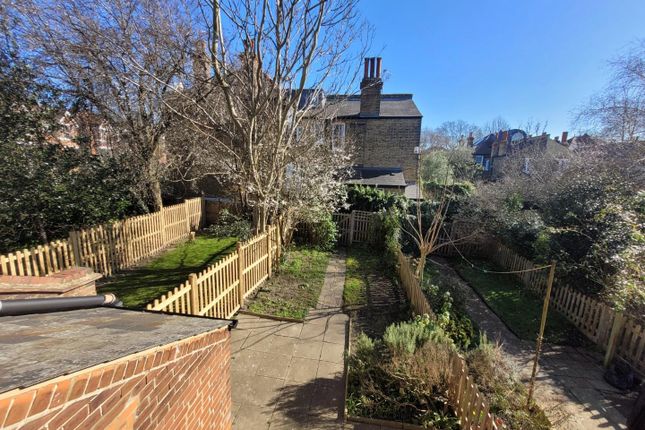 2, Dekker Road, London photo 3