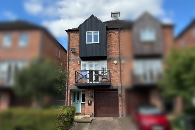 Thumbnail Semi-detached house for sale in Round Hill Wharf, Kidderminster