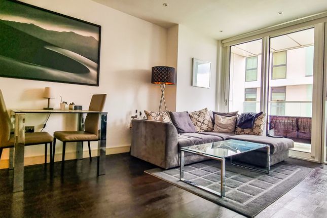 Flat for sale in Pinto Tower, Nine Elms Point