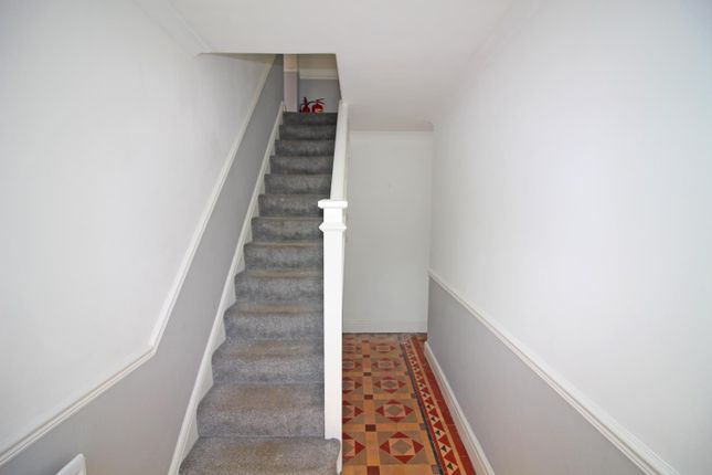 38A, Tyn-Y-Pwll Road, Cardiff photo 2