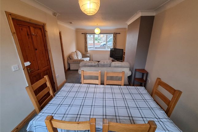 Shared accommodation to rent in Springwood Hall Gardens, Springwood, Huddersfield