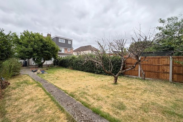 88, Claremont Avenue, Maghull photo 3