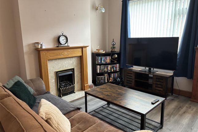 33, Adeline Street, Goole photo 2