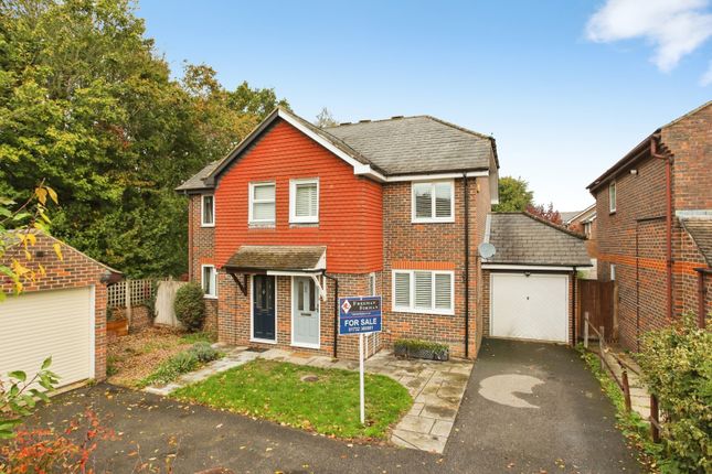 3-bed semi-detached on Amberley Close, Kent, £490,000
