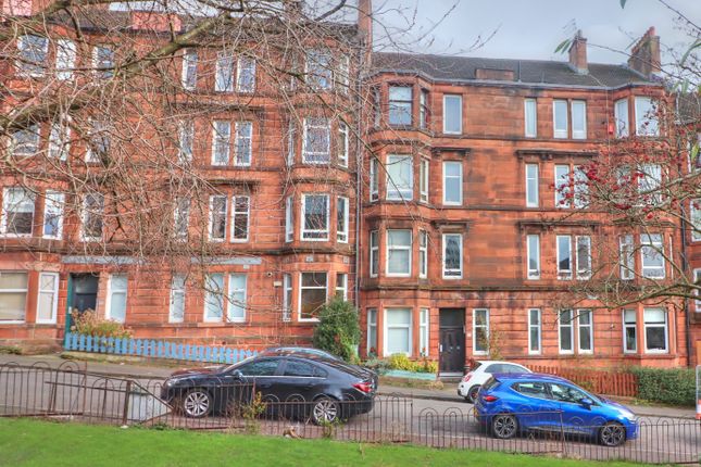 Thumbnail Flat for sale in Thornwood Avenue, Glasgow