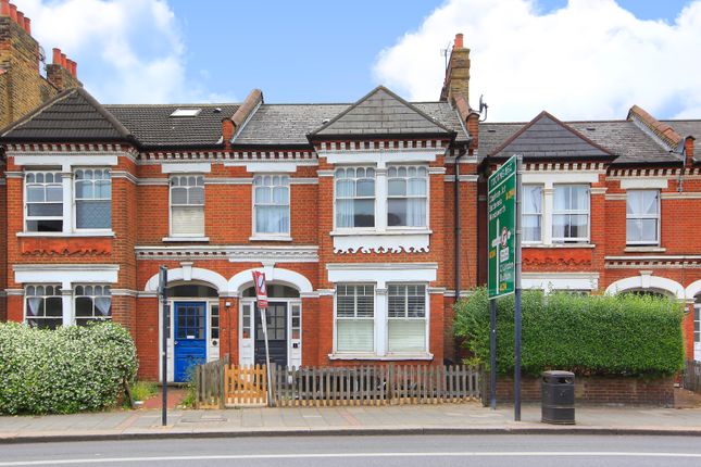 Maisonette for sale in Tooting Bec Road, Tooting, London
