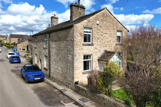 Thumbnail Detached house for sale in Skipton Road, Cononley, Keighley
