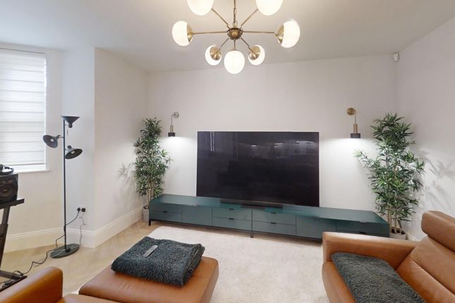 Flat to rent in Bargate House, Epsom Road, Guildford