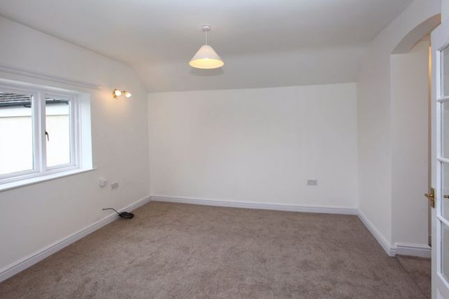 Flat 3,The Lord Hill, Duke Street, Broseley photo 4