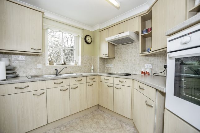 29, Nelson Court, Windmill Hill photo 2