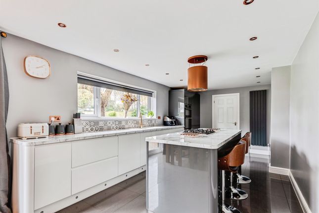 18, New Yatt Road, WITNEY photo 3