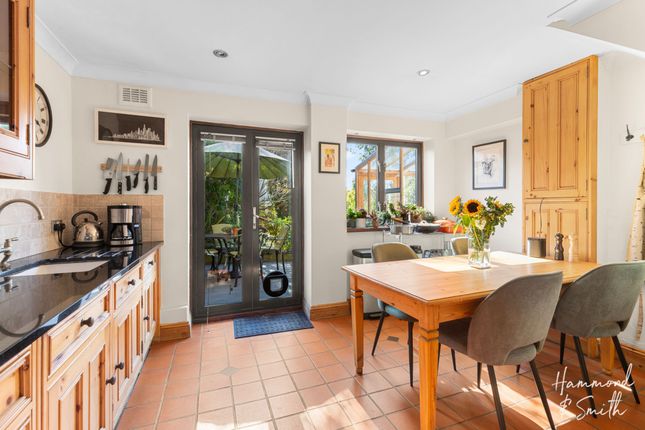 40 Lincolns Field, Epping photo 2