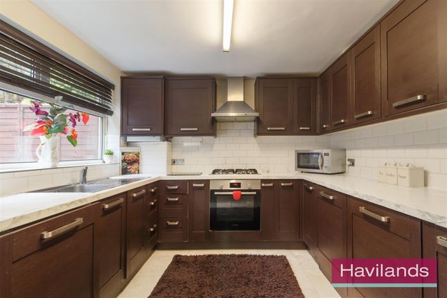 Hydefield Close-9.Jpg