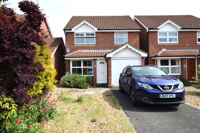 Detached house to rent in Devoke Close, Huntingdon