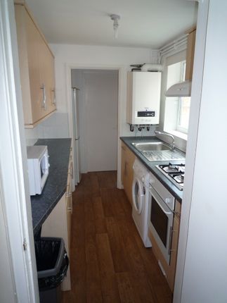 Terraced house to rent in Humber Road, Beeston