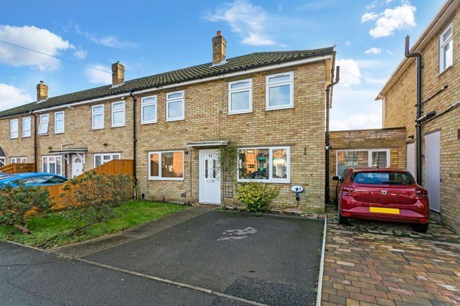 Thumbnail Terraced house for sale in Queens Road, Marlow