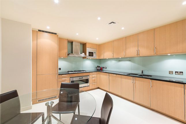 Flat for sale in Knightsbridge, London