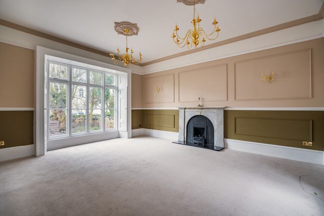 6, Victoria Mount, Oxton, Prenton, Wirral photo 4