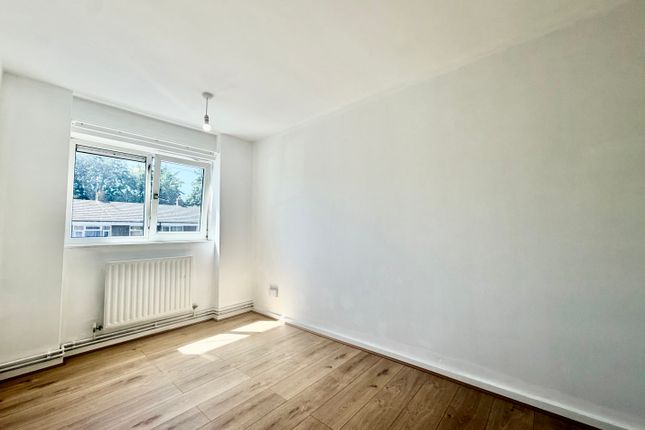 Flat 10, Reigate House, Clarendon Street, PORTSMOUTH photo 5