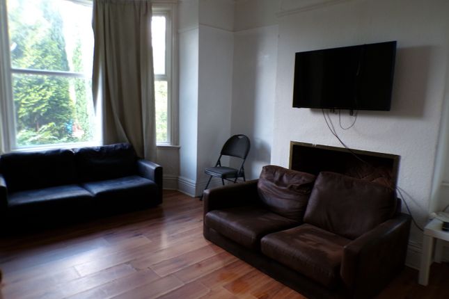 A Spacious And Inviting Large Modern Living Room, ...