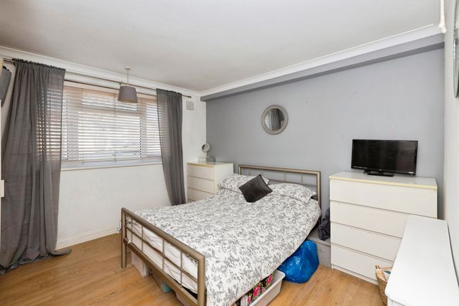 434A,, Longbridge Road, Barking photo 4