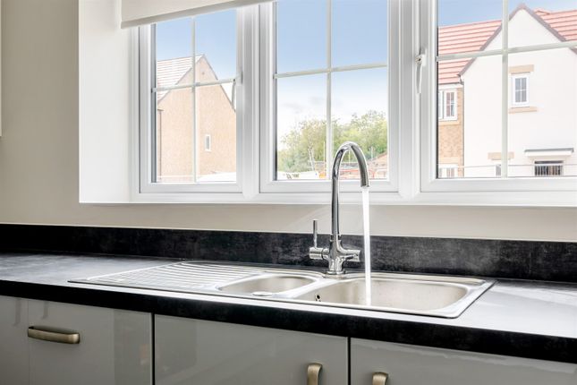 19, Furnace Drive, Costhorpe, Worksop photo 4