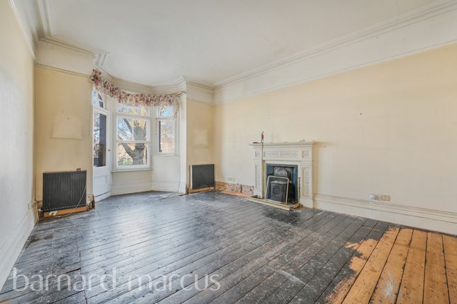 Flat 4, Queens Mansions, Brook Green, London photo 4