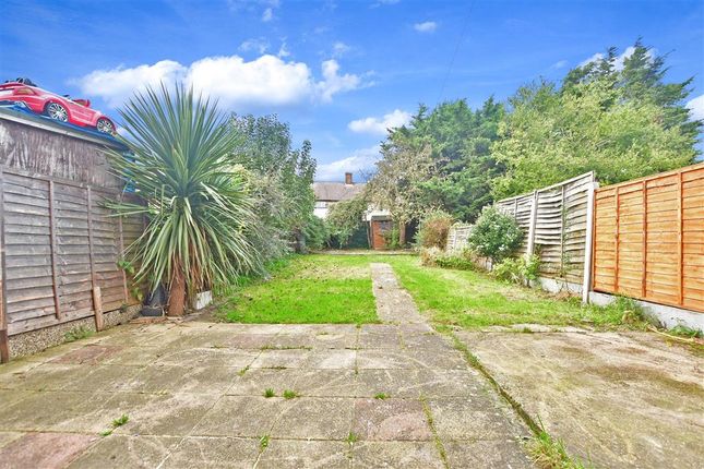 Thumbnail Terraced house for sale in Burrow Road, Chigwell, Essex