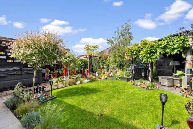 55 Bury Road, Hitchin photo 4
