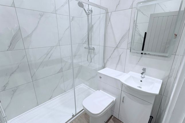 Apartment 15, Silvester House, The Maltings, Hull photo 4