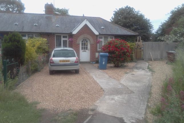 Thumbnail Bungalow for sale in The Crescent, Bicester
