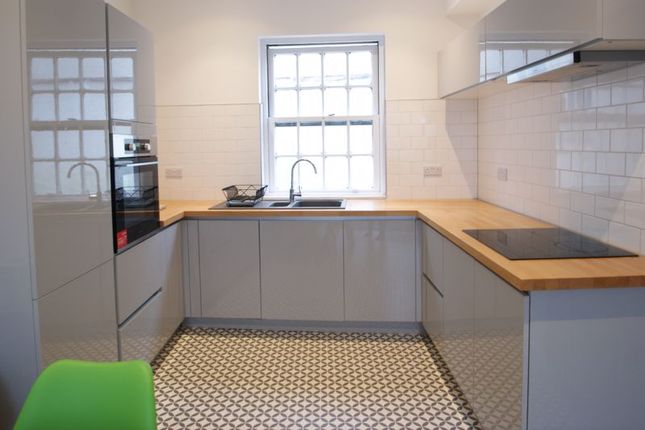 1, Bartholomew Street West, Exeter photo 2