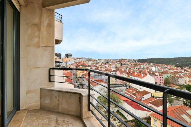 Apartment for sale in Nova Campolide, Campolide, Lisboa
