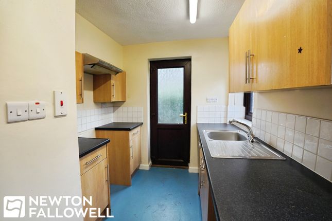 7, Simon Close, Woodbeck photo 4
