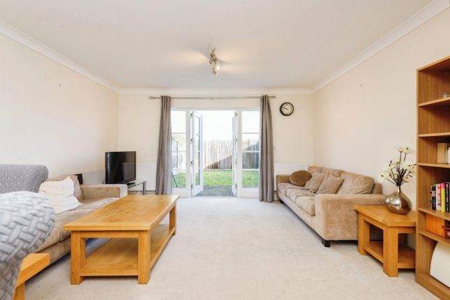 Thumbnail Town house for sale in St. Lukes Avenue, Ramsgate