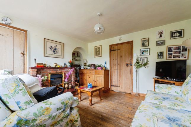 7, Swaffham Road, Norfolk photo 2