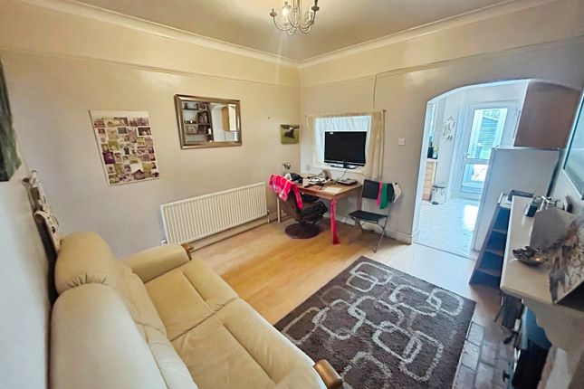 138, Sileby Road, Loughborough photo 2