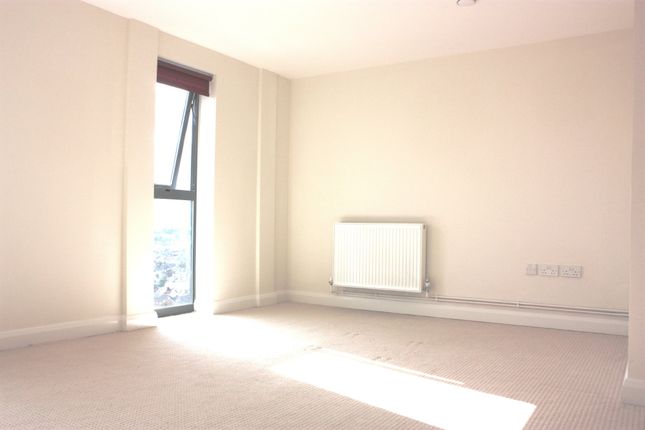 203, City House, Croydon photo 4