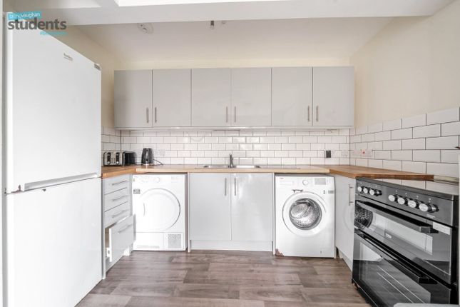 12xxx, Twyford Road, Brighton photo 3