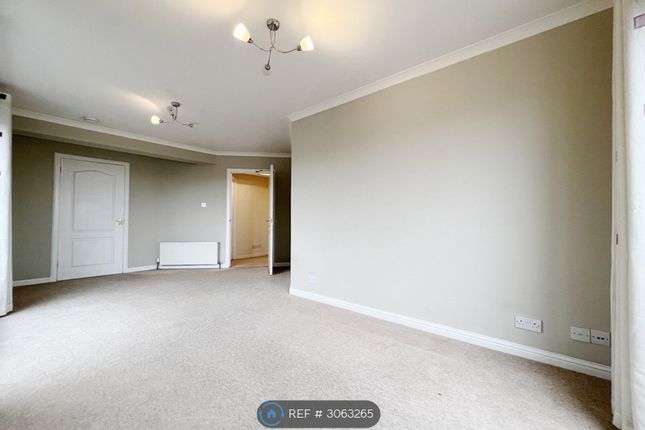 Back Wynd, Queen St, Forfar photo 3