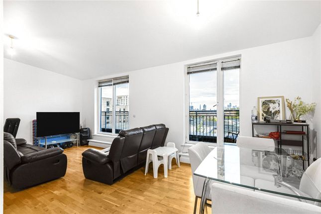 Thumbnail Flat for sale in Wealden House, Capulet Square, Talwin Street, Bow, London