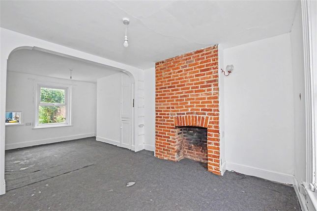 33, Alexandra Road, COLCHESTER photo 3