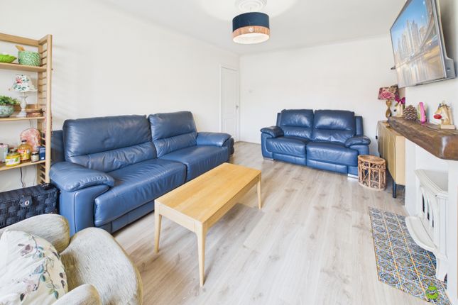 84, Summerhouse Drive, Bexley photo 2